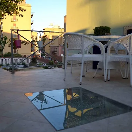 Nocleg ze śniadaniem House 3*